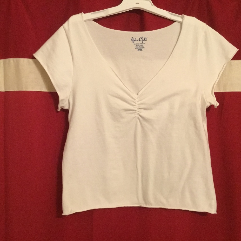 Brandy Melville /John Galt tshirt